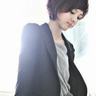 《丧尸围城4》弗兰克变身生化3吉尔 抹胸短裙贼性感